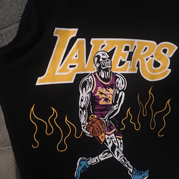 Warren Lotas Lebron Lakers Tee Size L - Picture 2 of 3